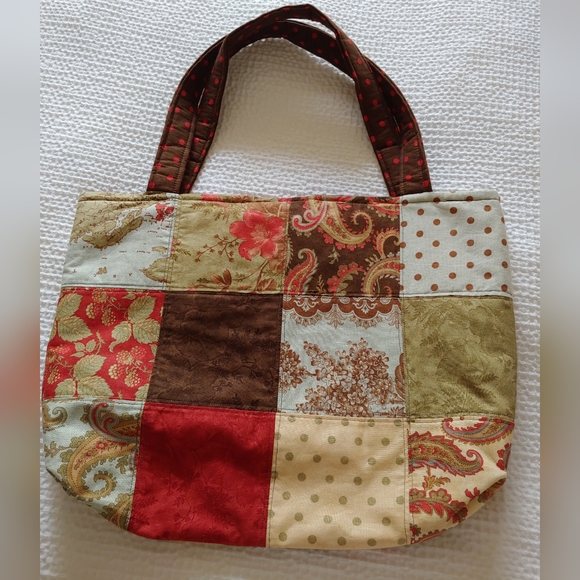 SOLD! Handmade Quilted Bag - Picture 7 of 7